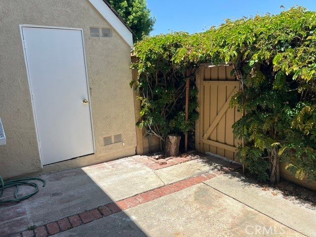 31 Meadowgrass, Irvine, CA 92604