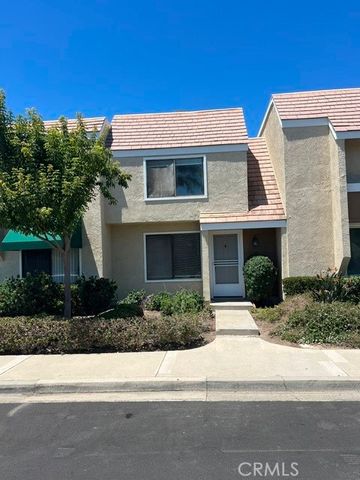 31 Meadowgrass, Irvine, CA 92604