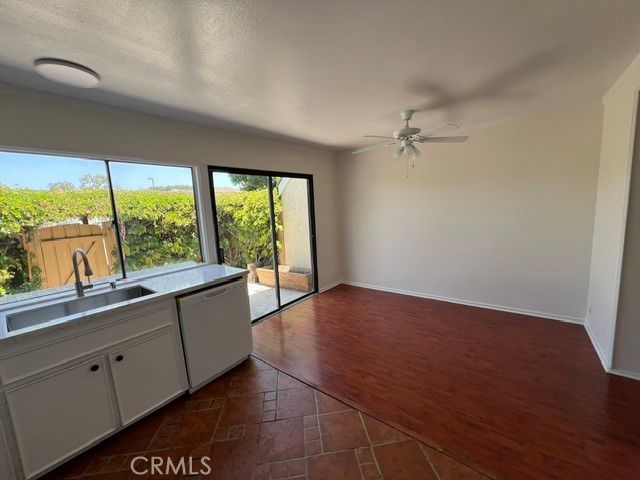 31 Meadowgrass, Irvine, CA 92604