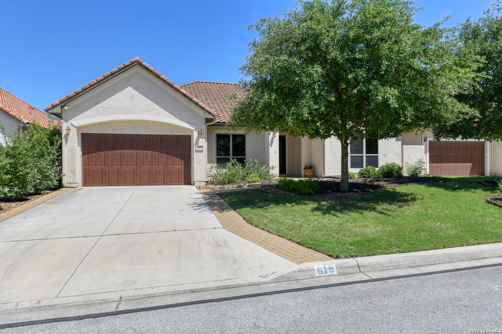 615 Geddington, Shavano Park, TX 78249