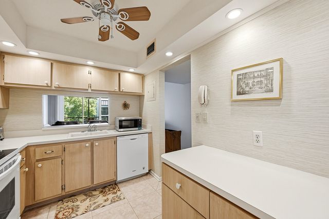 777 S Federal Highway H306, Pompano Beach, FL 33062