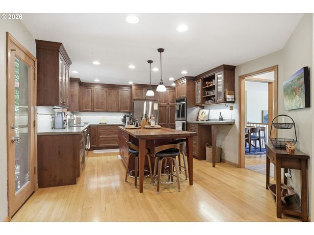 1894 W 27TH Pl, Eugene, OR 97405