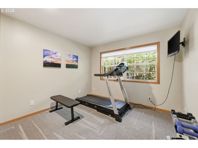 1894 W 27TH Pl, Eugene, OR 97405