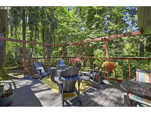1894 W 27TH Pl, Eugene, OR 97405