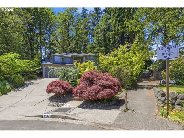 1894 W 27TH Pl, Eugene, OR 97405