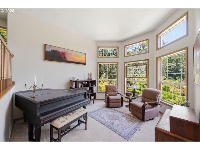 1894 W 27TH Pl, Eugene, OR 97405