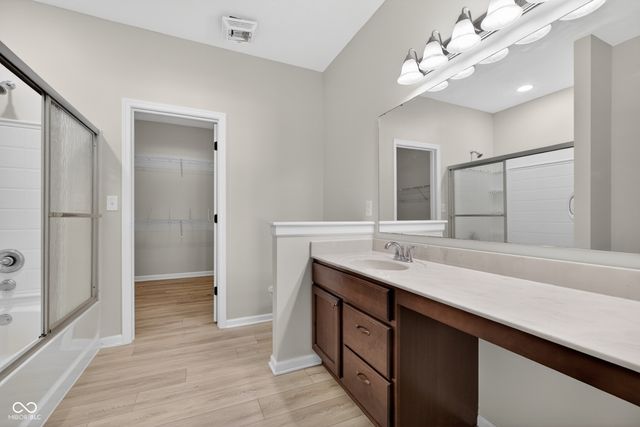 8662 Claverdon Lane, Avon, IN 46123