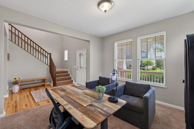 998 Inspiration Parkway N, Bayport, MN 55003