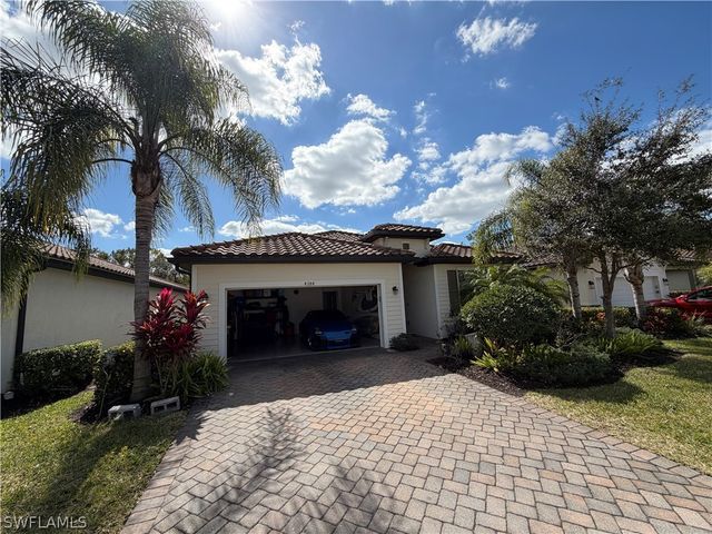 4284 Raffia Palm CIR, Naples, FL 34119