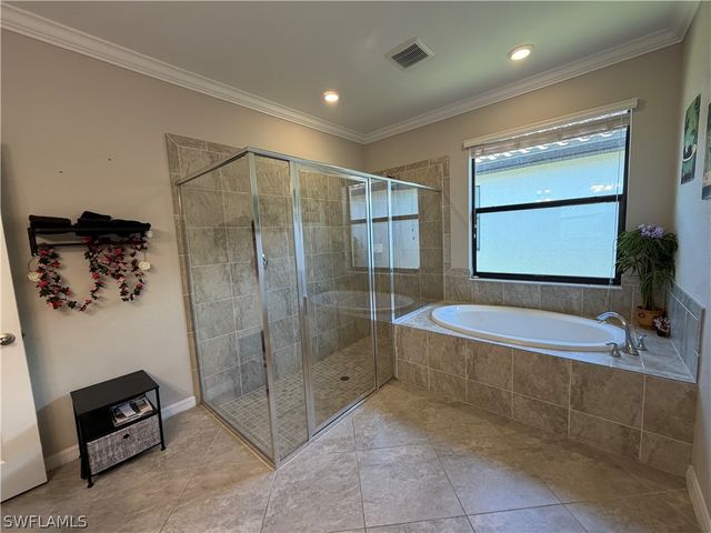 4284 Raffia Palm CIR, Naples, FL 34119