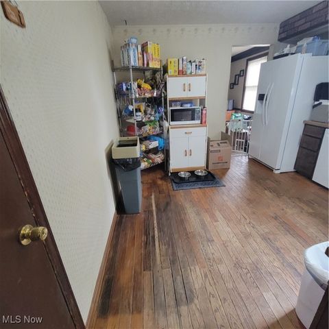 3648 Mulberry Street NW, Uniontown, OH 44685