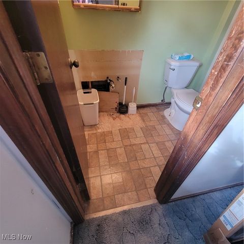 3648 Mulberry Street NW, Uniontown, OH 44685