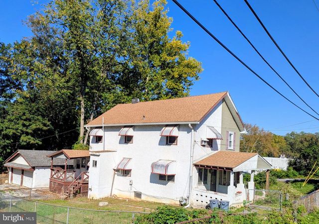 4 HILLTOP RD, Media, PA 19063