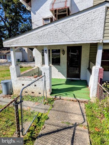 4 HILLTOP RD, Media, PA 19063