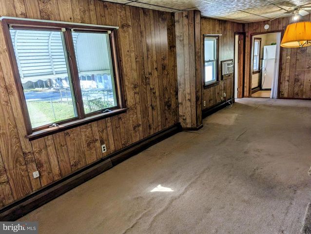 4 HILLTOP RD, Media, PA 19063