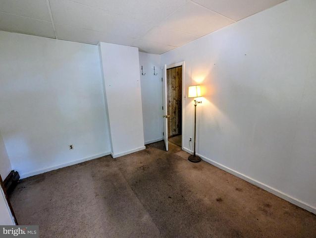 4 HILLTOP RD, Media, PA 19063