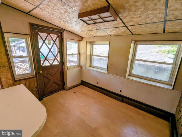 4 HILLTOP RD, Media, PA 19063