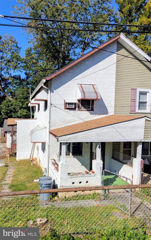 4 HILLTOP RD, Media, PA 19063