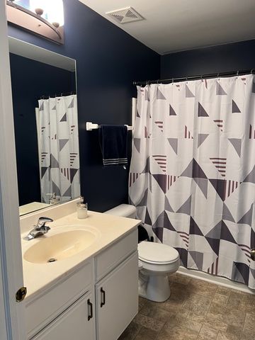 3854 Cheryl Court, Aurora, IL 60504