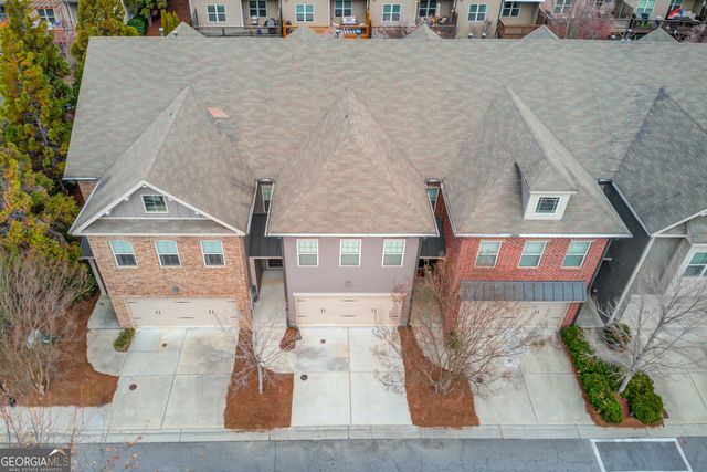 2275 W Village Lane SE, Smyrna, GA 30080
