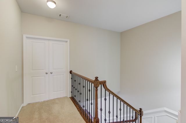 2275 W Village Lane SE, Smyrna, GA 30080