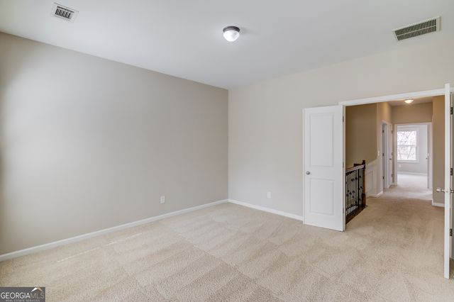 2275 W Village Lane SE, Smyrna, GA 30080