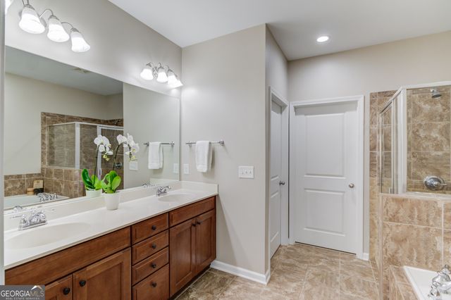 2275 W Village Lane SE, Smyrna, GA 30080
