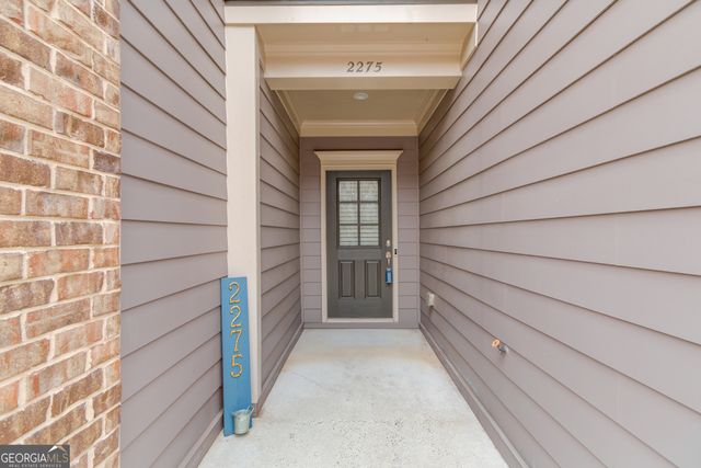 2275 W Village Lane SE, Smyrna, GA 30080