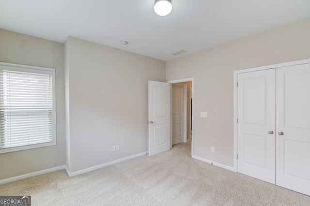 2275 W Village Lane SE, Smyrna, GA 30080