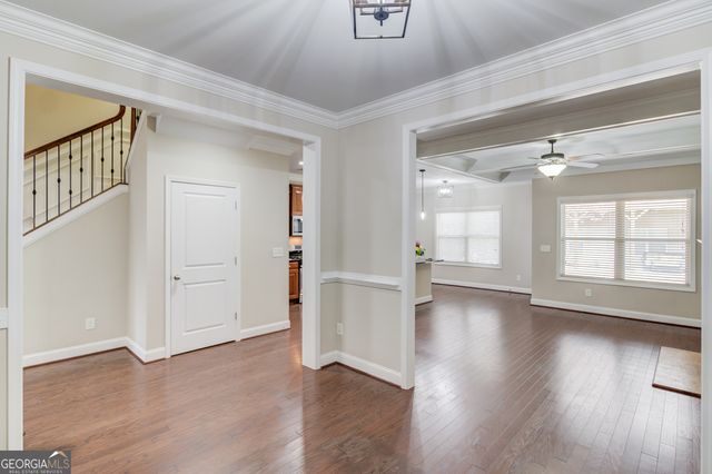 2275 W Village Lane SE, Smyrna, GA 30080