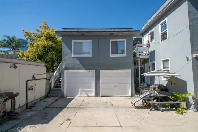 1042-1048 E Broadway, Long Beach, CA 90802