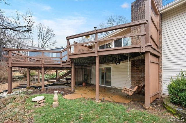 747 La Feil Drive, Manchester, MO 63021