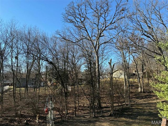 747 La Feil Drive, Manchester, MO 63021