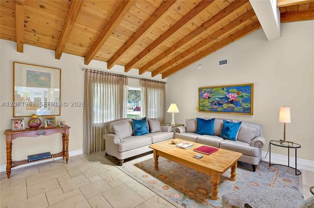 1266 NE 101st St, Miami Shores, FL 33138