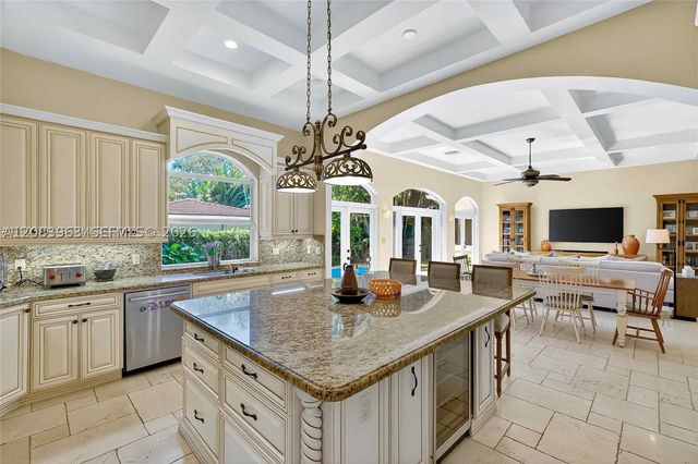 1266 NE 101st St, Miami Shores, FL 33138