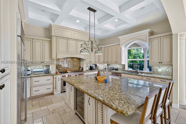 1266 NE 101st St, Miami Shores, FL 33138