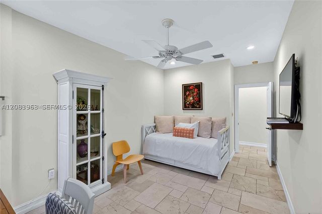 1266 NE 101st St, Miami Shores, FL 33138