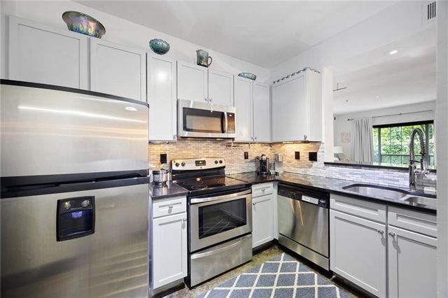1250 Parkwood SE Circle 3001, Atlanta, GA 30339
