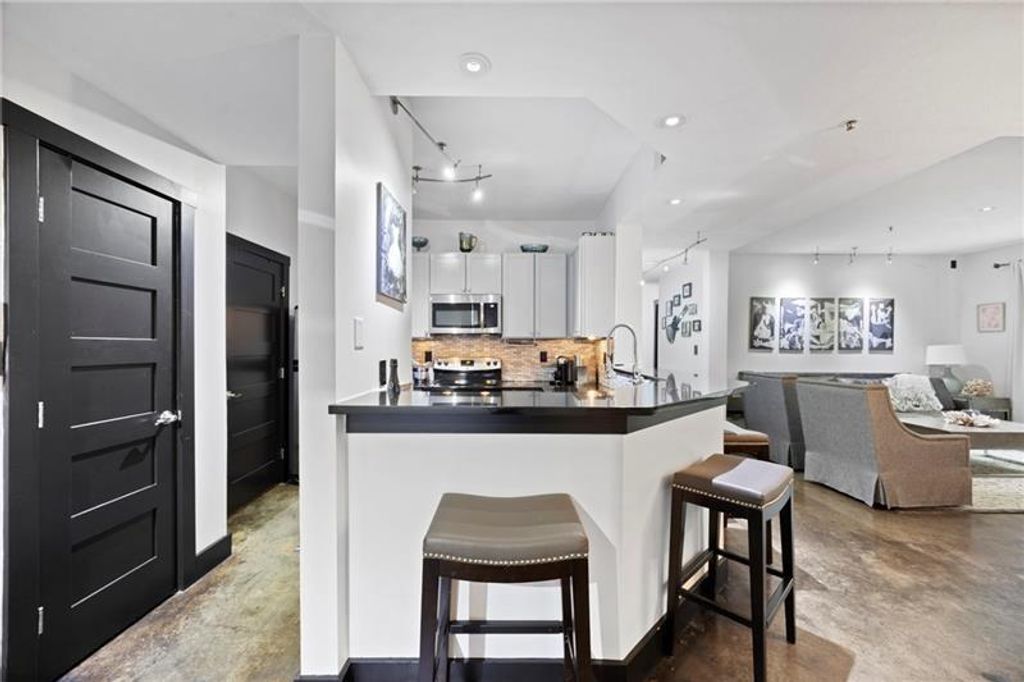 1250 Parkwood SE Circle 3001, Atlanta, GA 30339