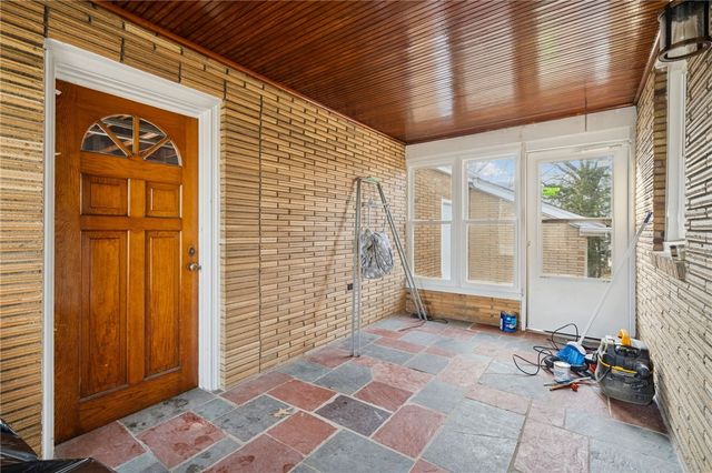 1815 Wood Street, Latrobe, PA 15650