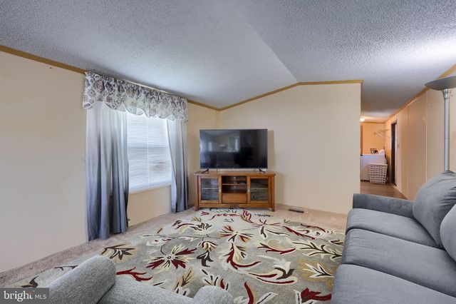 17 DUSK ST, Quarryville, PA 17566