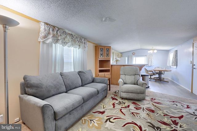 17 DUSK ST, Quarryville, PA 17566