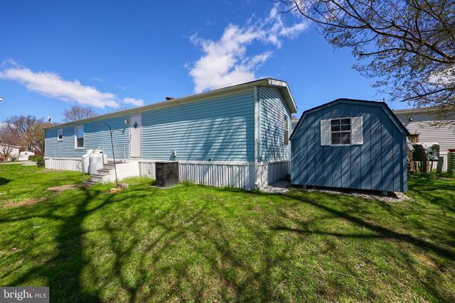 17 DUSK ST, Quarryville, PA 17566
