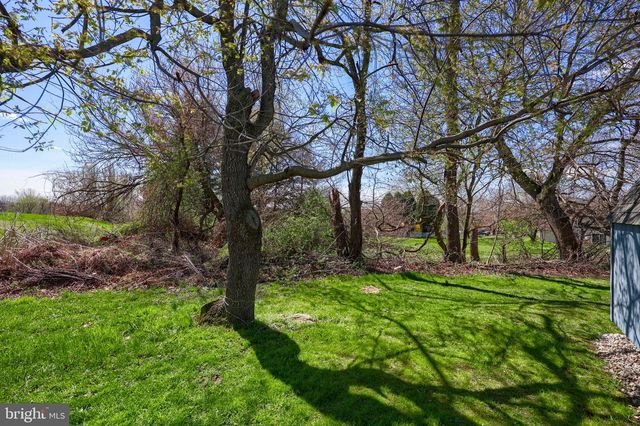 17 DUSK ST, Quarryville, PA 17566