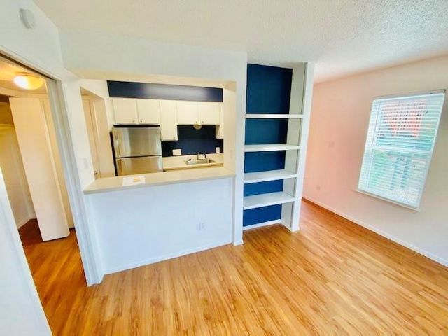 808 Winflo ST 207, Austin, TX 78703