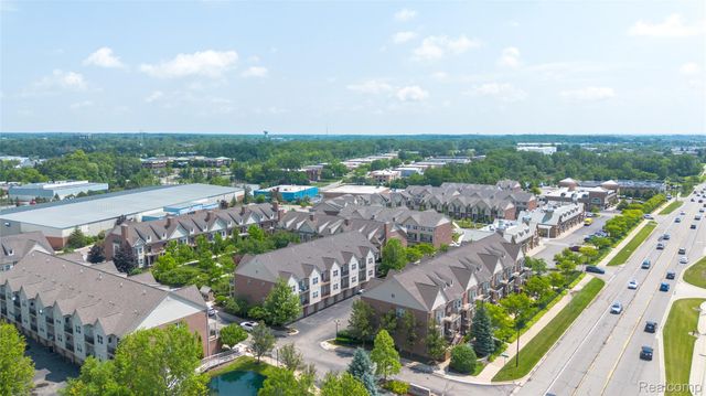 25534 Grandview Lane 41, Novi, MI 48375