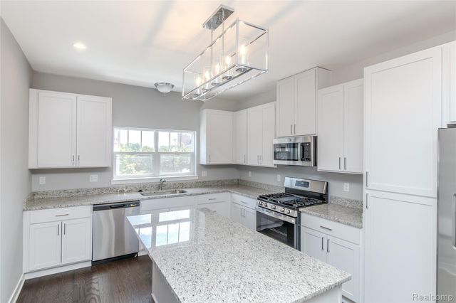 25534 Grandview Lane 41, Novi, MI 48375