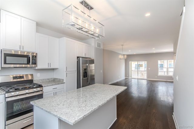 25534 Grandview Lane 41, Novi, MI 48375