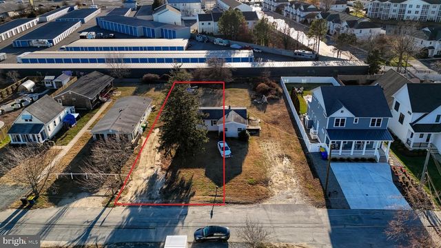 37162 BURTON AVE, Rehoboth Beach, DE 19971