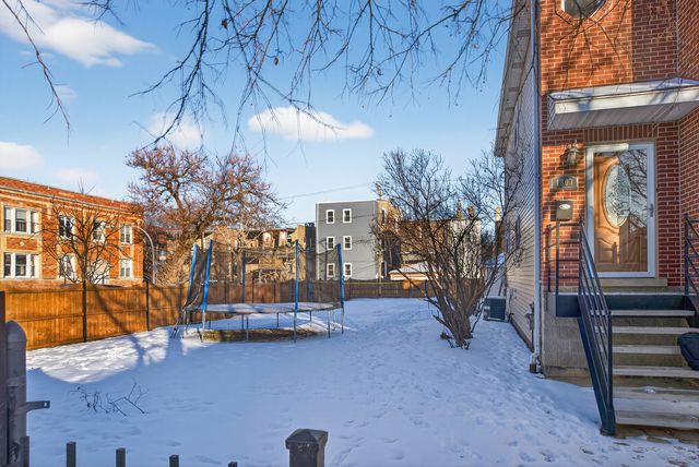 1803 S Lawndale Avenue, Chicago, IL 60623